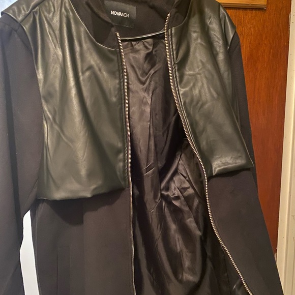Fashion Nova Black Winter Jacket Leather on Top Large True To Size NWOT - Picture 3 of 6